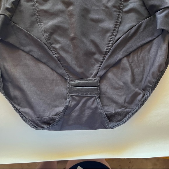 Maidenform New Flexees Black Body Shaper 2X XXL - Picture 8 of 11